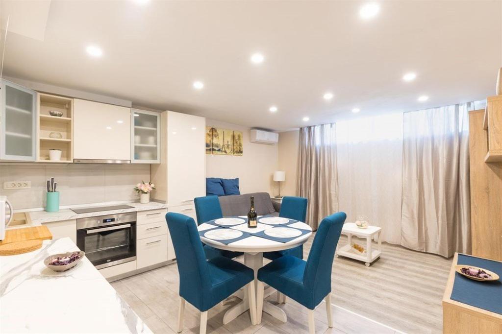 City Centre'S Apartment Rijeka Exteriör bild